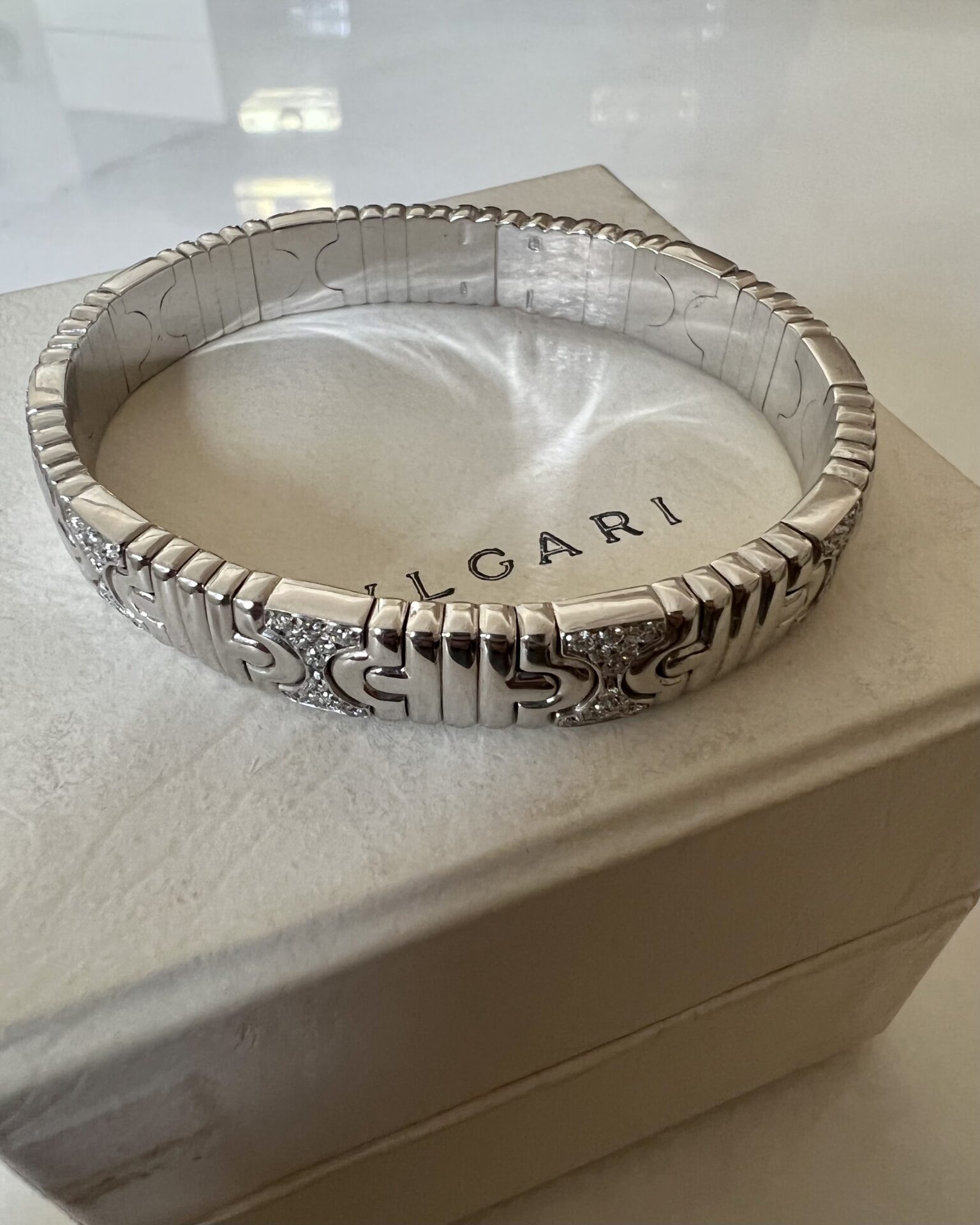 Rose gold B.zero1 Bracelet with 0.44 ct Diamonds | Bulgari Official Store